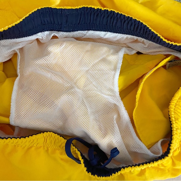 L.L. Bean Men's Yellow Shorts - Picture 4 of 5
